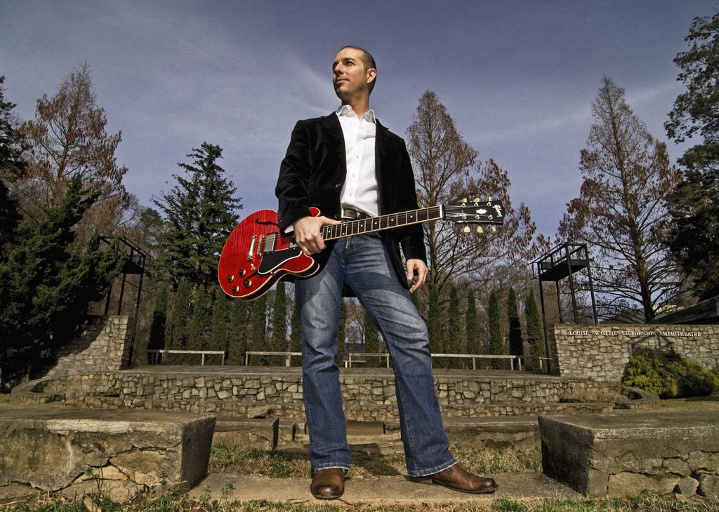 Jon Boisvert, guitar instructor