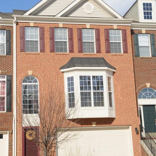 This home at 43334 Stonegarden Terrace in Ashburn 