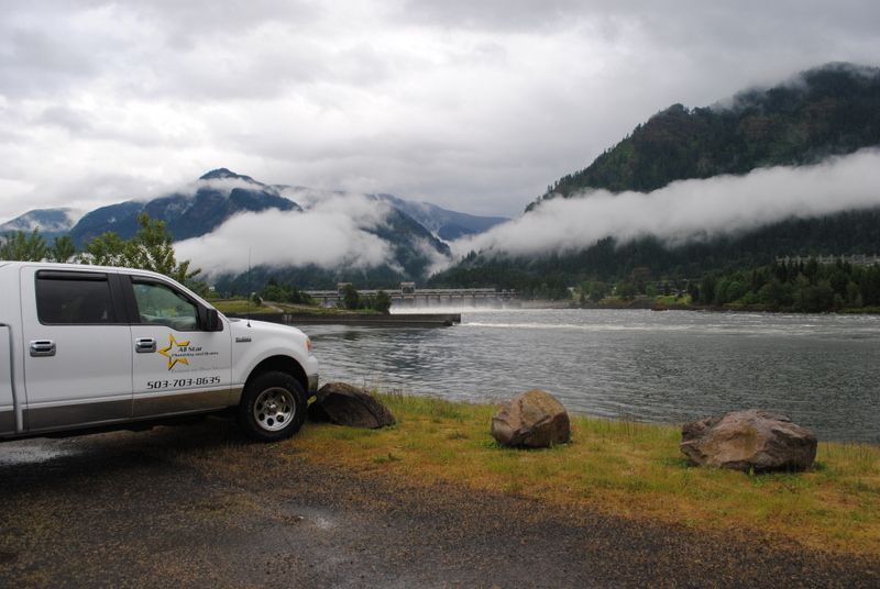 Memorial Day weekend fishing at Bonneville Dam