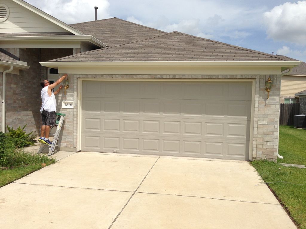 Exterior painting week ago two different colors.