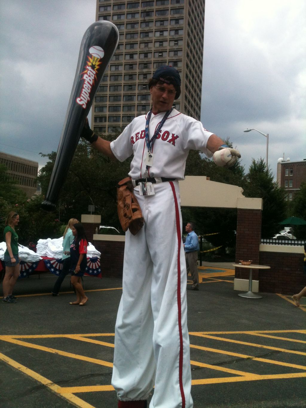 Stilt Walkers for Parades,  Grand Openings, Fundra