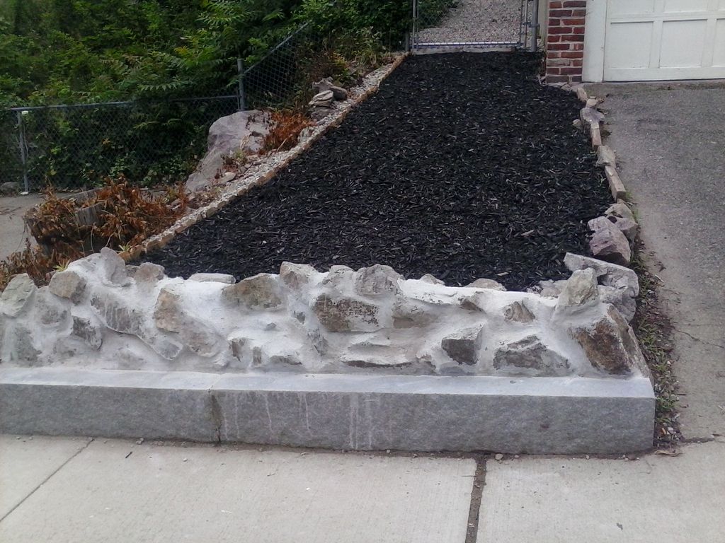 Side plant bed after