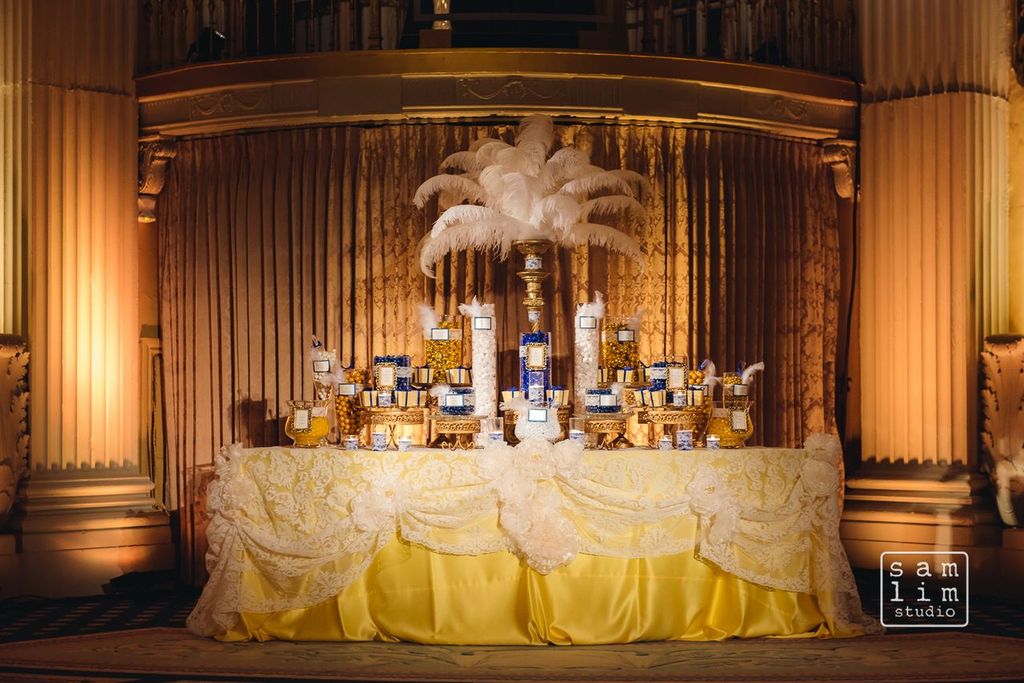 gatsby era candy table