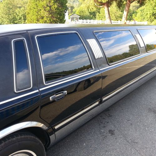 Limo Side View