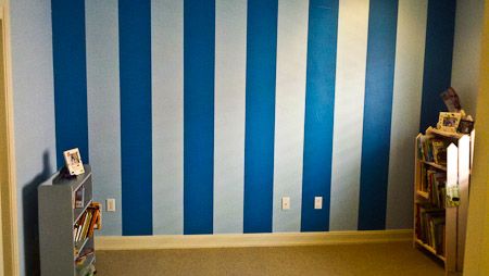 Some perfectly painted interior stripes by Arsterr