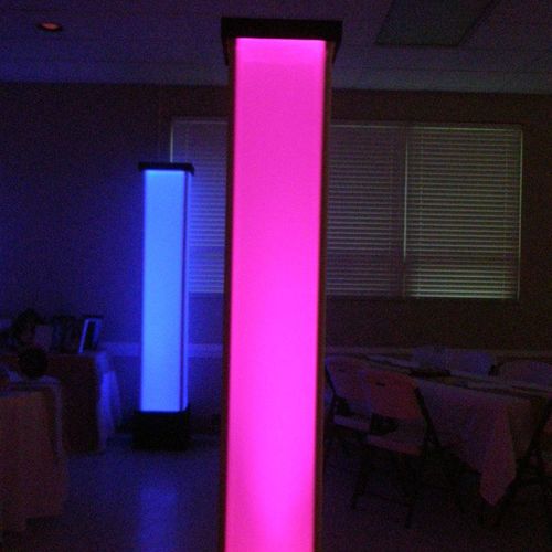 LED Columns can be set to one color, fade from col