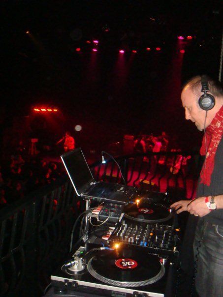 Opening for the NY Dolls at Grammy party
