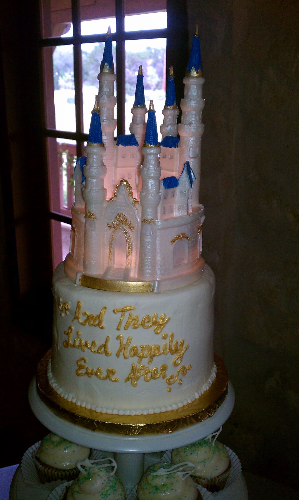 Glowing Castle Cake Topper