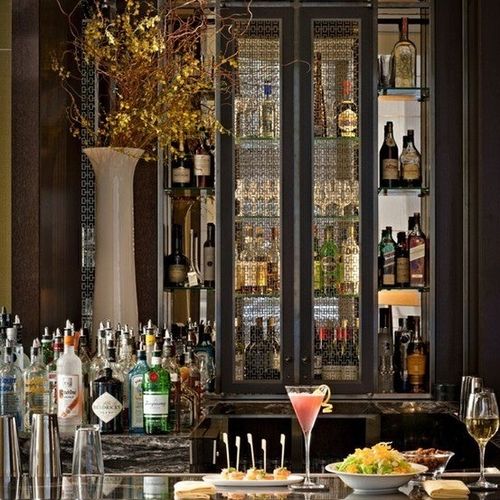 Need a Guest Bartender for your Bar?