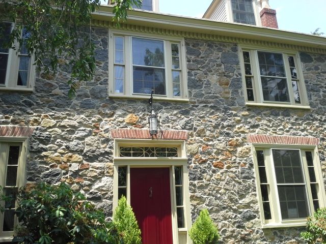 Powerwash and Gutter Cleaning