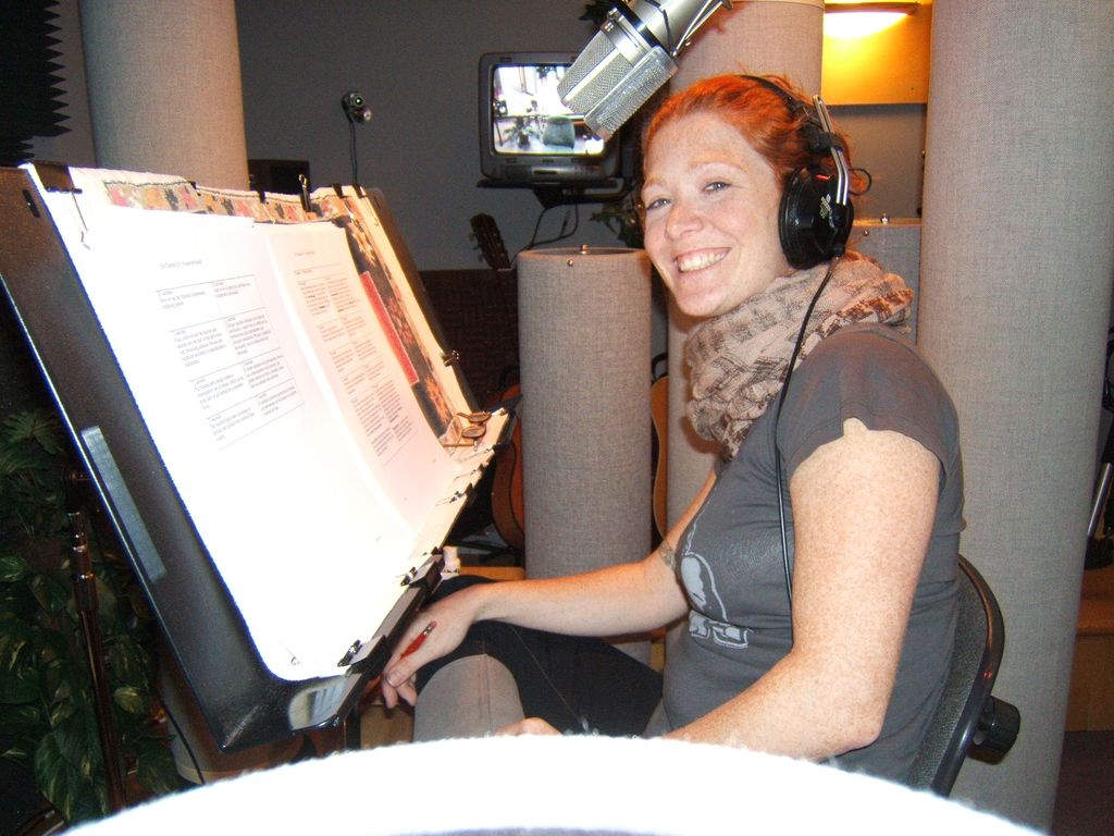 Ilana during a Spanish tutorial Voice-over session