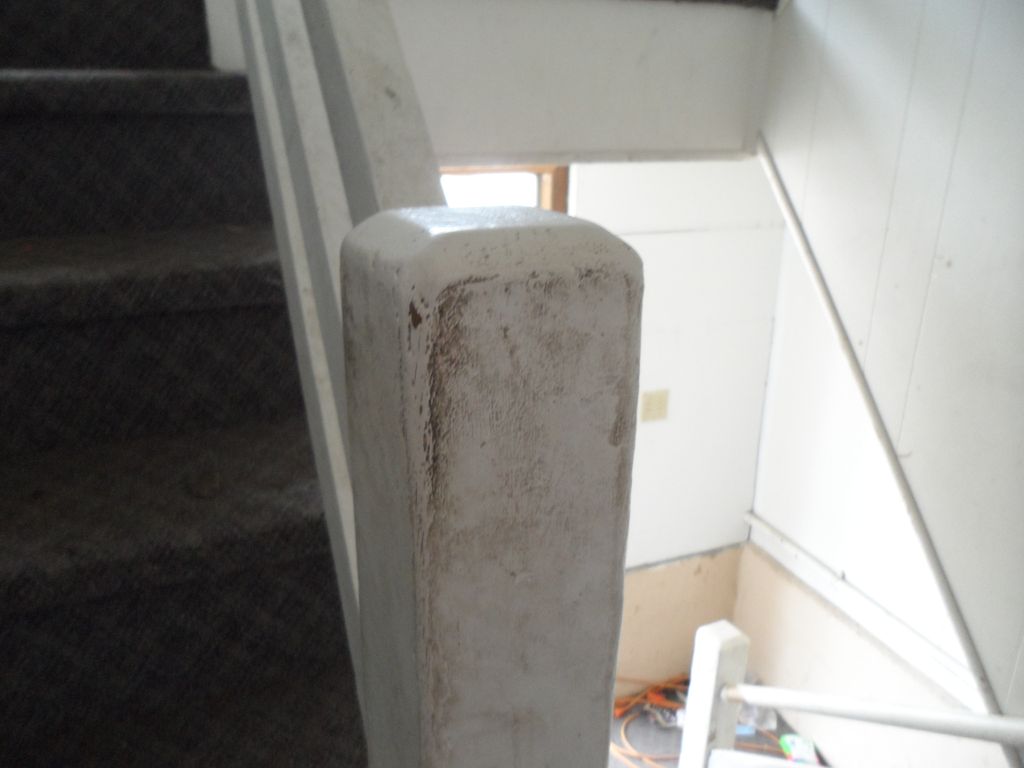 Stair railing filthy just wiped with enviro cloth 