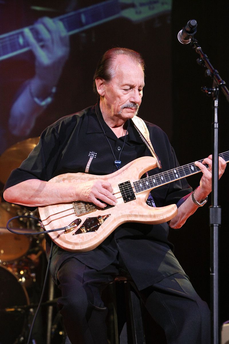 Nokie Edwards