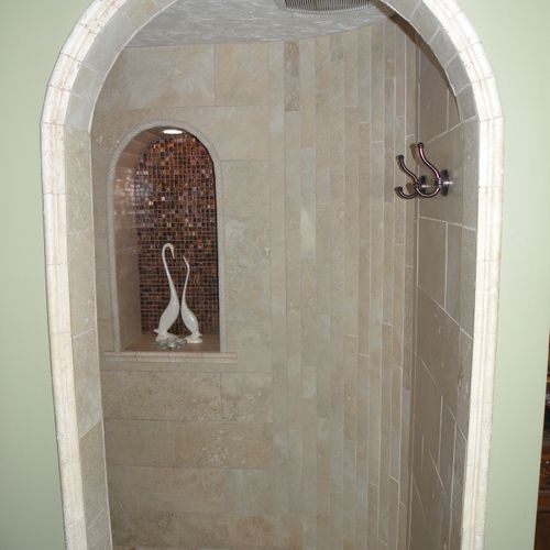 Entrance to walk in shower