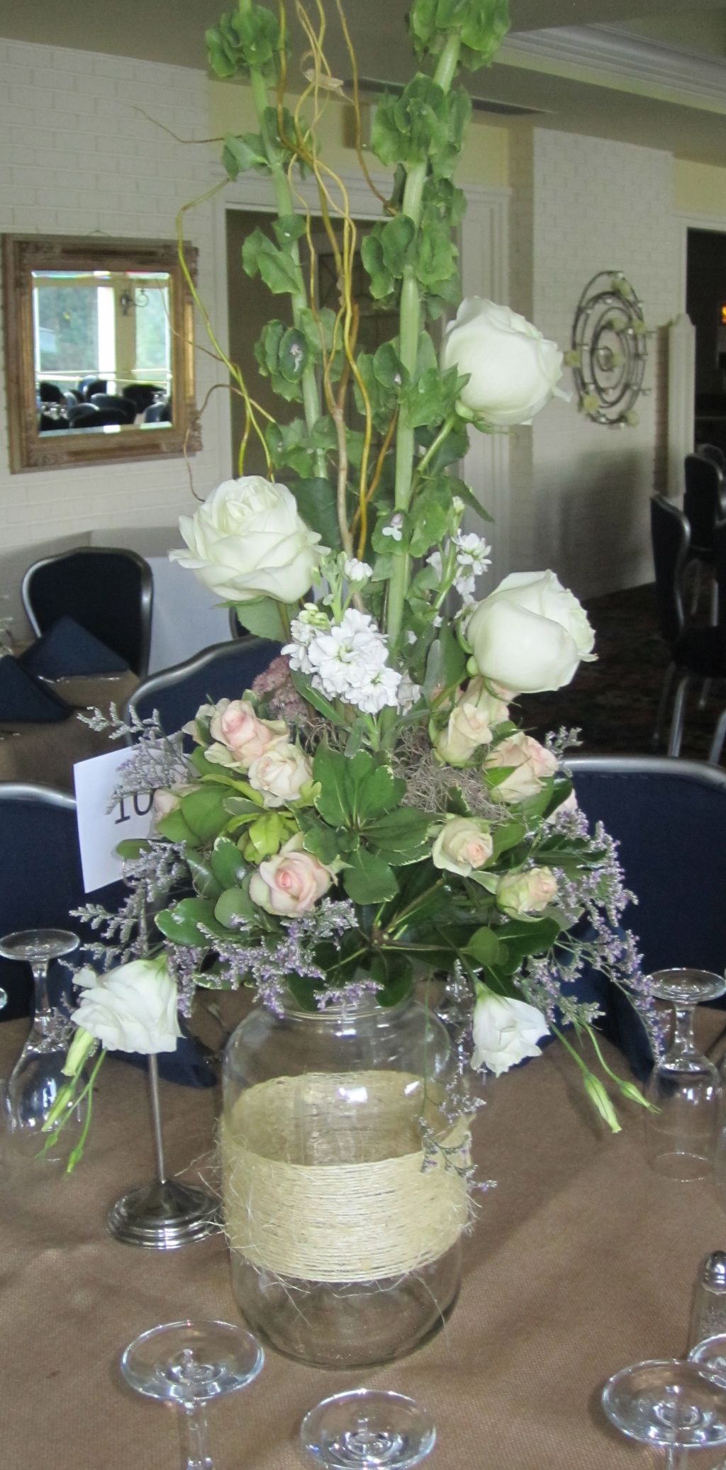 Custom centerpieces for any size wedding reception