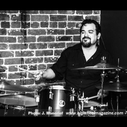 Drum Instruction by Cesareo Garasa