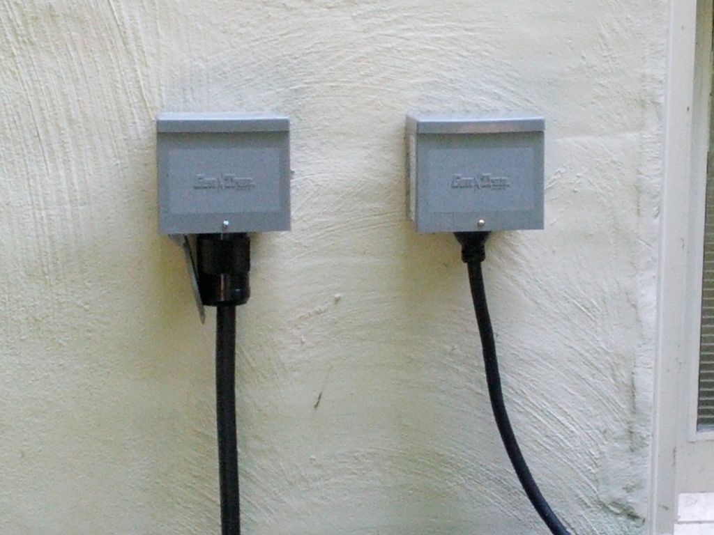 emergency generator backup outlets