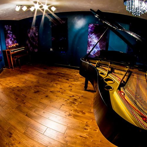 Piano isolation room