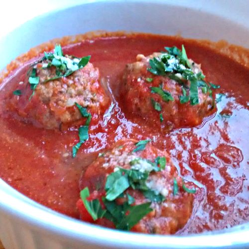 Italian Meatballs in Marinara Sauce