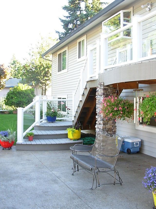 Final product of a Trex decking and custom glass r