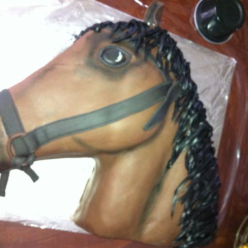 Horse head cake for you horse lovers!