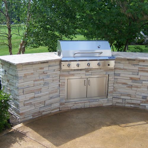 Gas BBQ grill cultured stone outdoor bar with gran