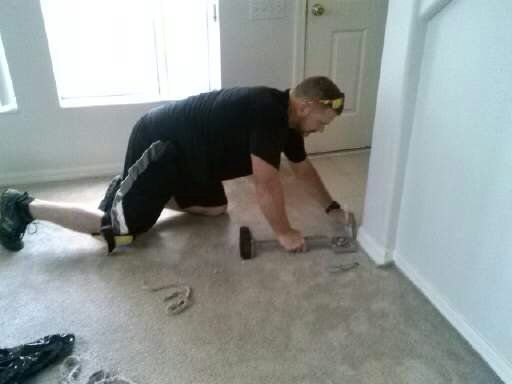 Re-stretching carpet