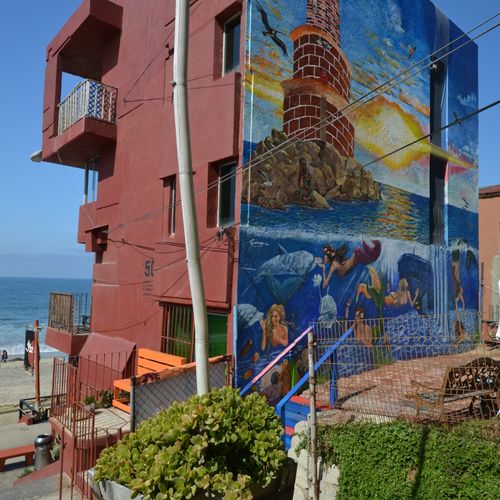 this hapens to be the bigest mural in tijuana made