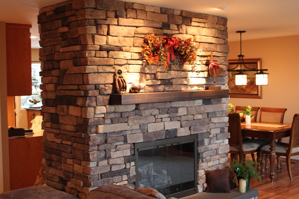 Stained mantle