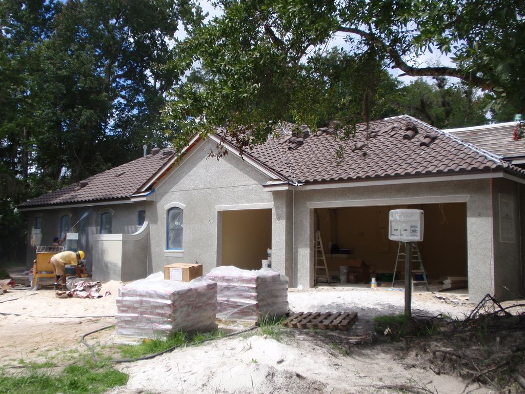 New Semi-Custom Home for 
Summer Park Homes