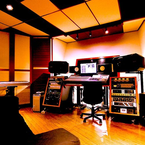 Studio B (control room)