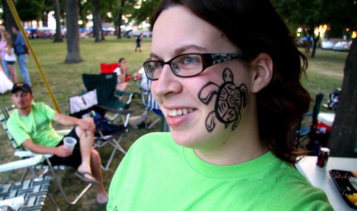 Tribal turtle design (with face paint)