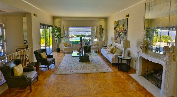 Bryant Nix Photography specializes in high quality