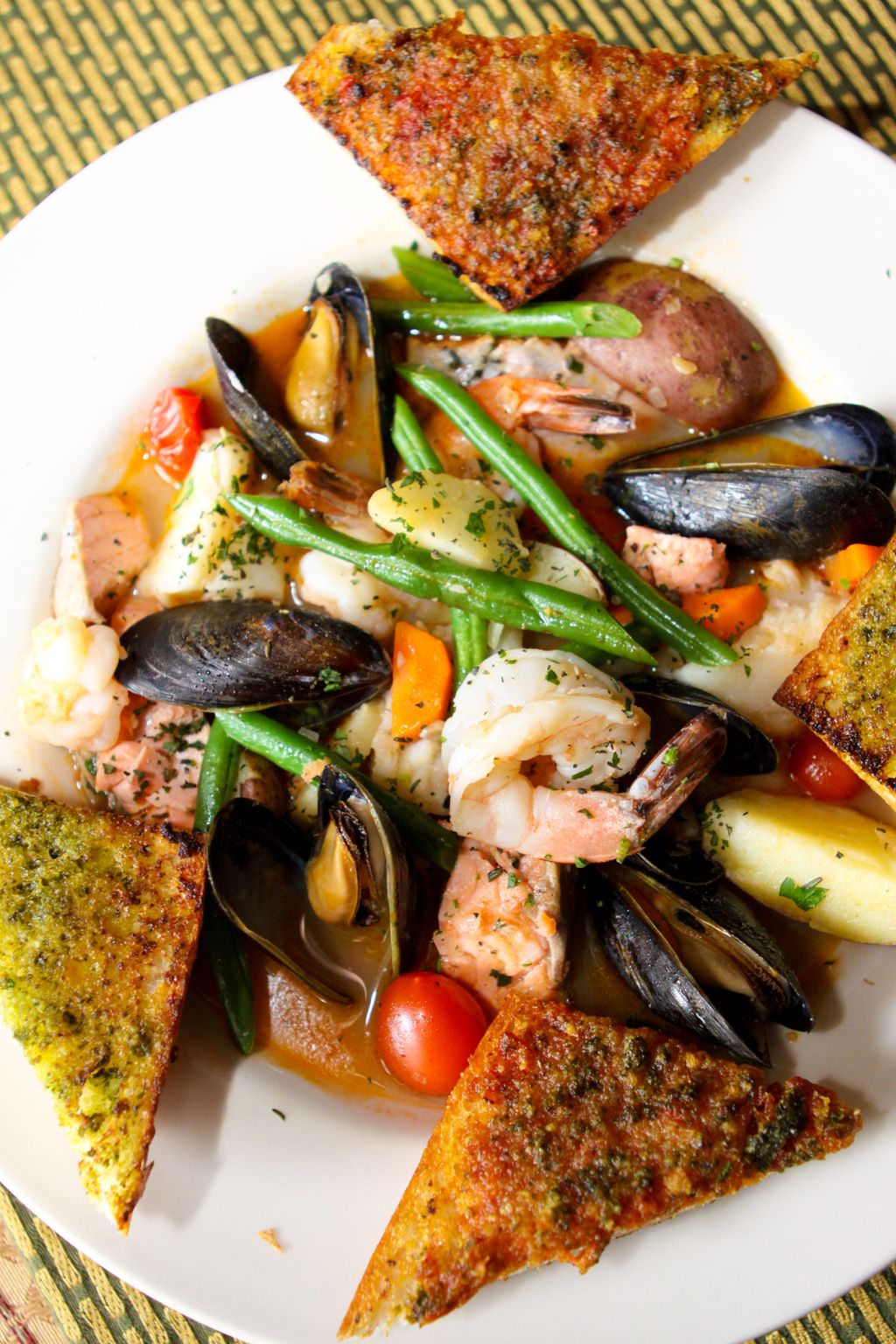 Seafood Stew with Potatoes,Green beans, Tomatoes, 