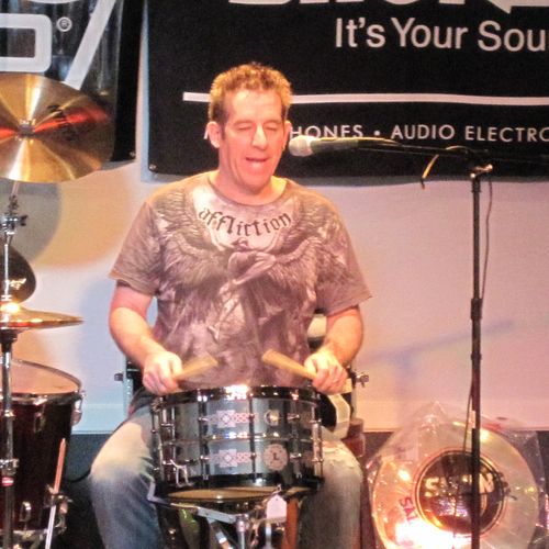 Drummer for Rascal Flatts Jim Riley presents a dru