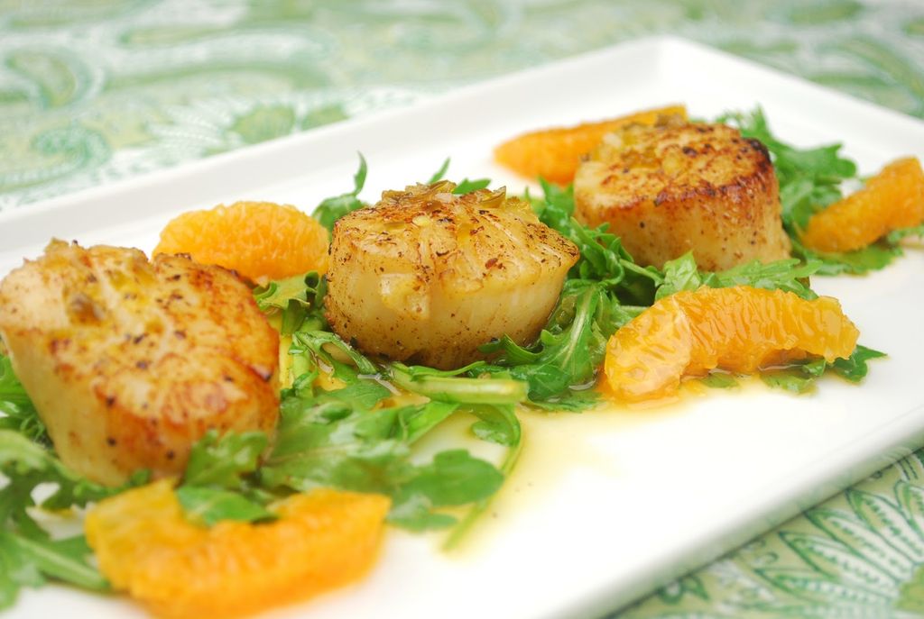 Seared Scallops with Orange and Jalapeno Vinaigret