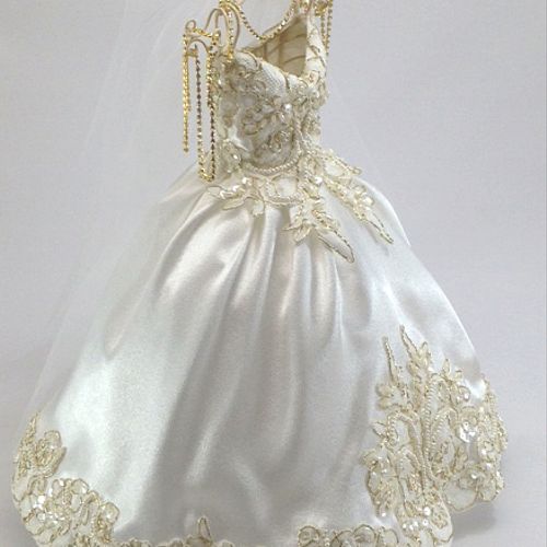 Cinderella Bride Wire Form, Bridal Shower Centerpi