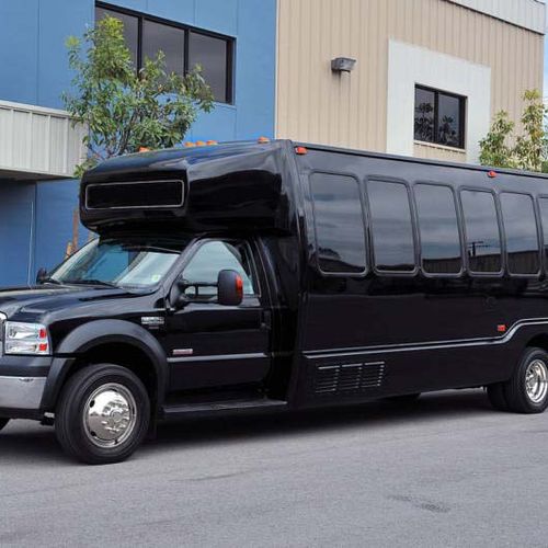 San Diego Luxury Limos Party Bus Rental / Services