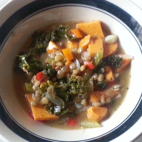 Lentil sweet potato stew with carrots and kale