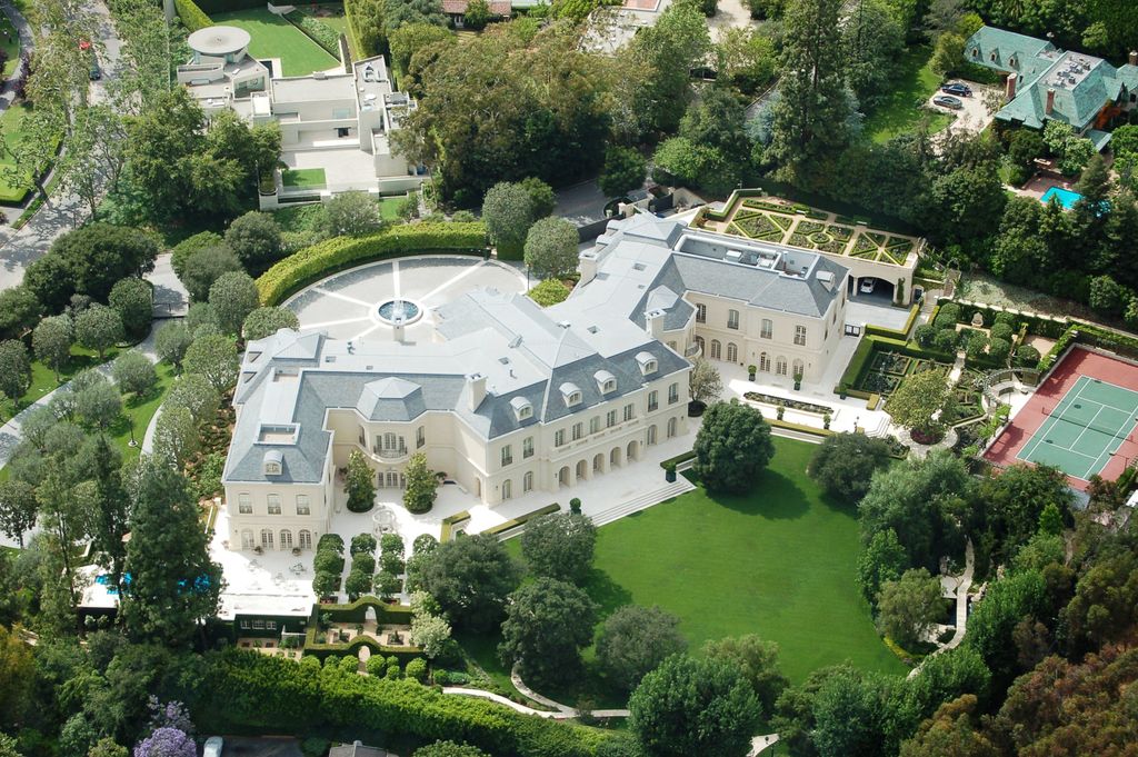 Spelling Manor