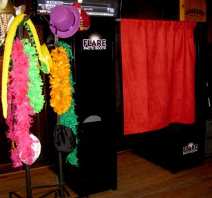 Classic photo booth that can withstand even the cr