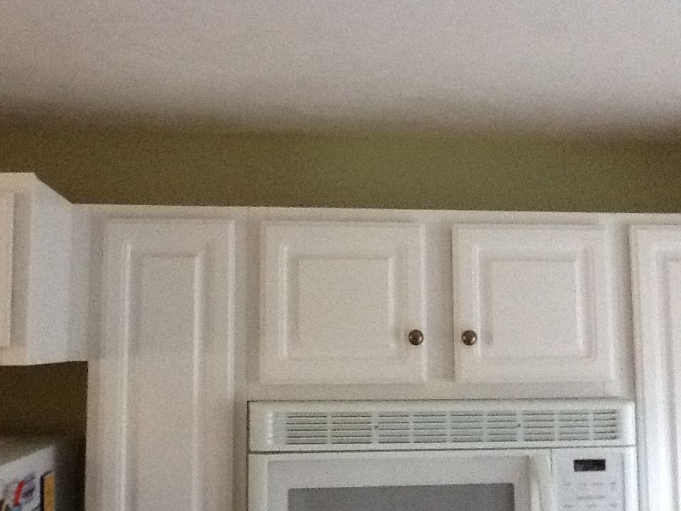 Cape Cod kitchen rehab
(before)