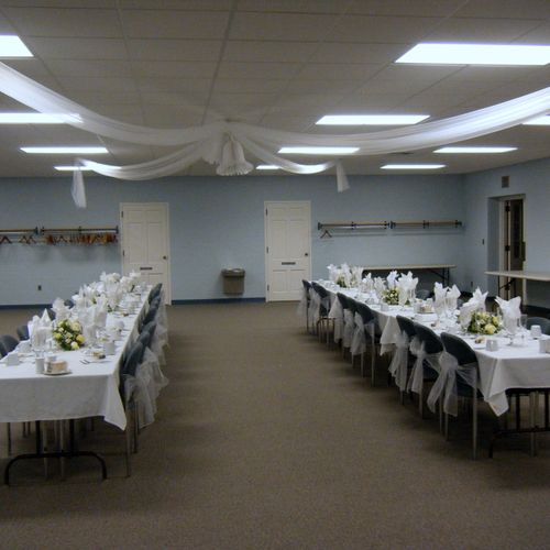 White Linen Catering offers buffet, plated or fami