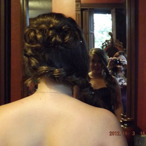 Back of side ponytail for Maid of Honor