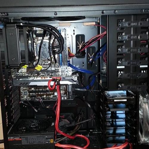 A high end liquid cooled overclocked gaming rig bu