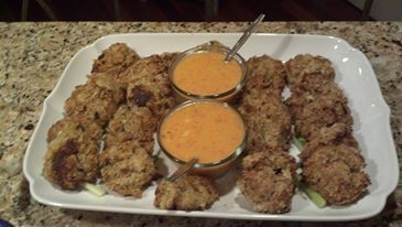 Italian Crab Cakes w/ Roasted Red Pepper Remoulade