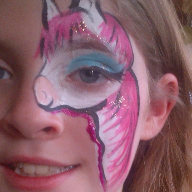 Lilkisses Face Painting
