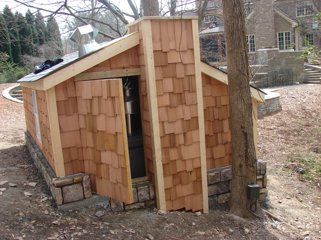 Cedar Shake Pool Pump House