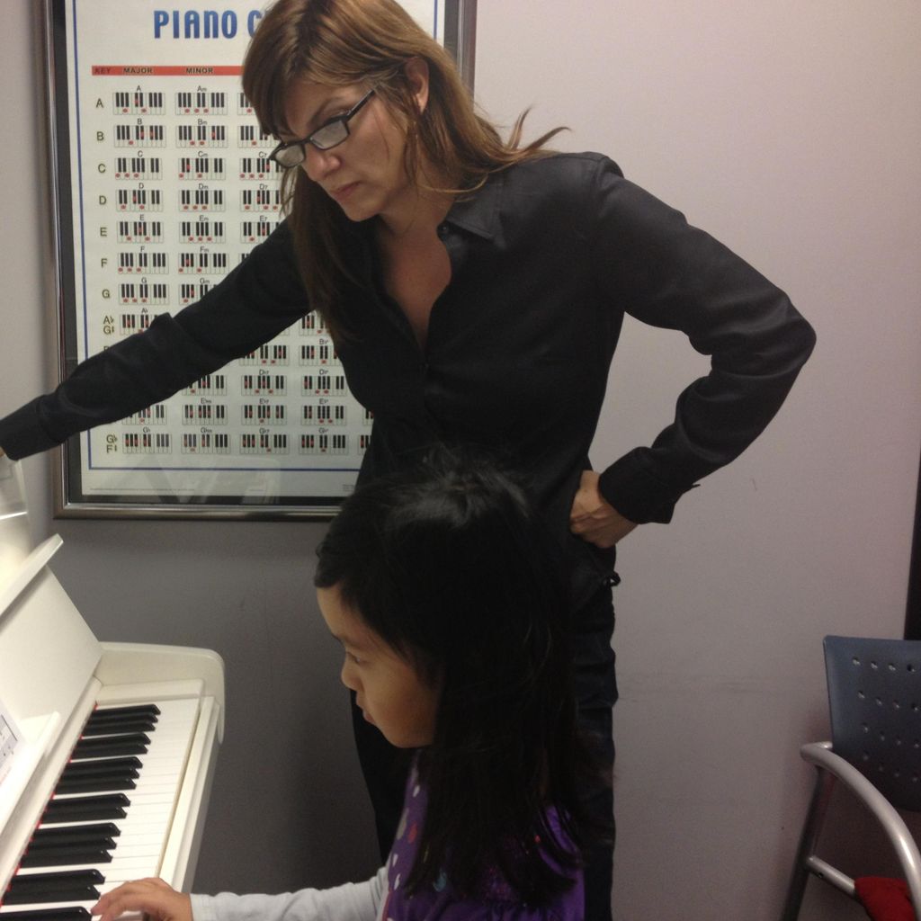 Angie's Piano Lessons and Tuning