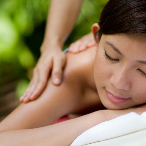 Our professional massage services include therapie